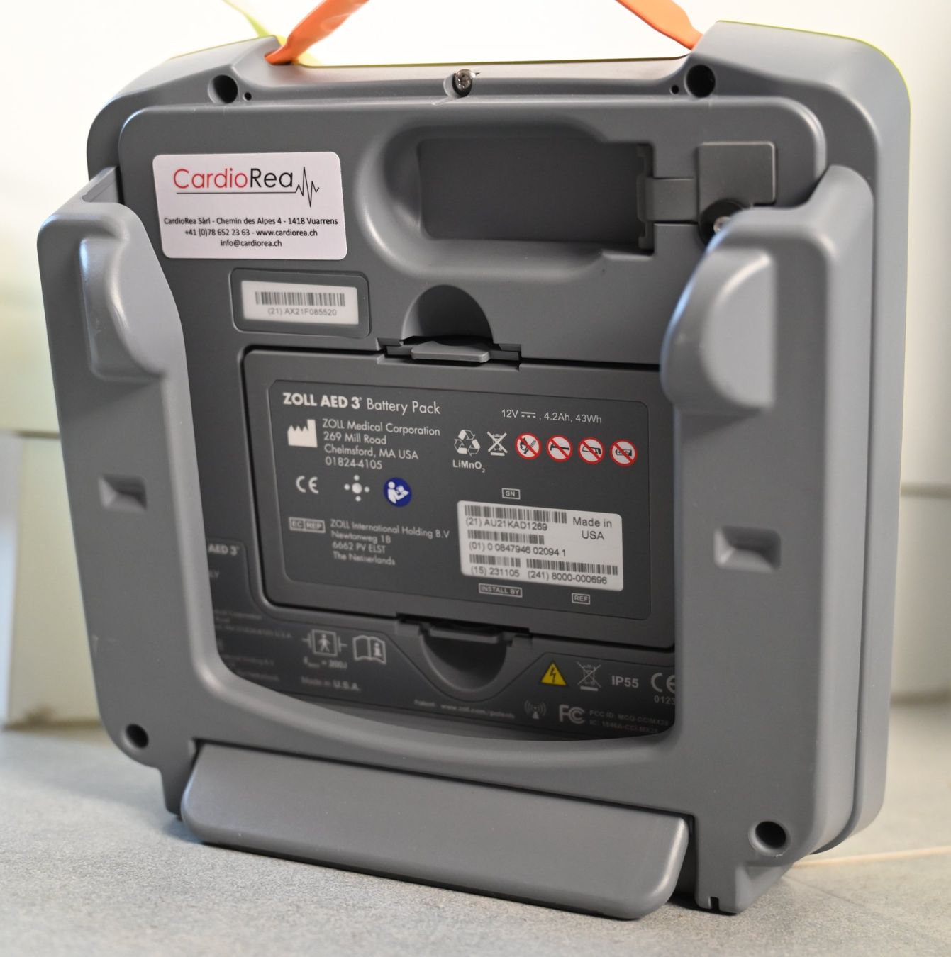 Attrezzature mediche: Zoll AED 3 Defibrillator/ Défibrillateur – Nuovo (secondo la descrizione) da ottenbach venduto da osiris-3242 5