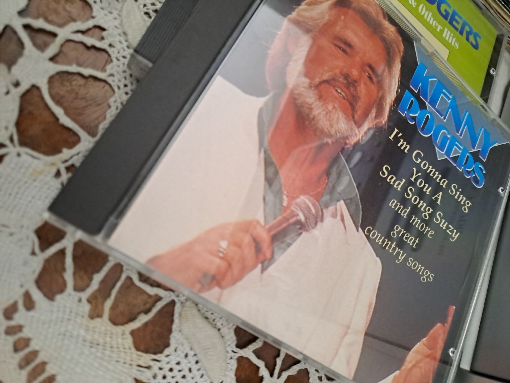 CD: 4  x CD von Kenny Rogers – Usato da Zürich venduto da Schoebi19 5