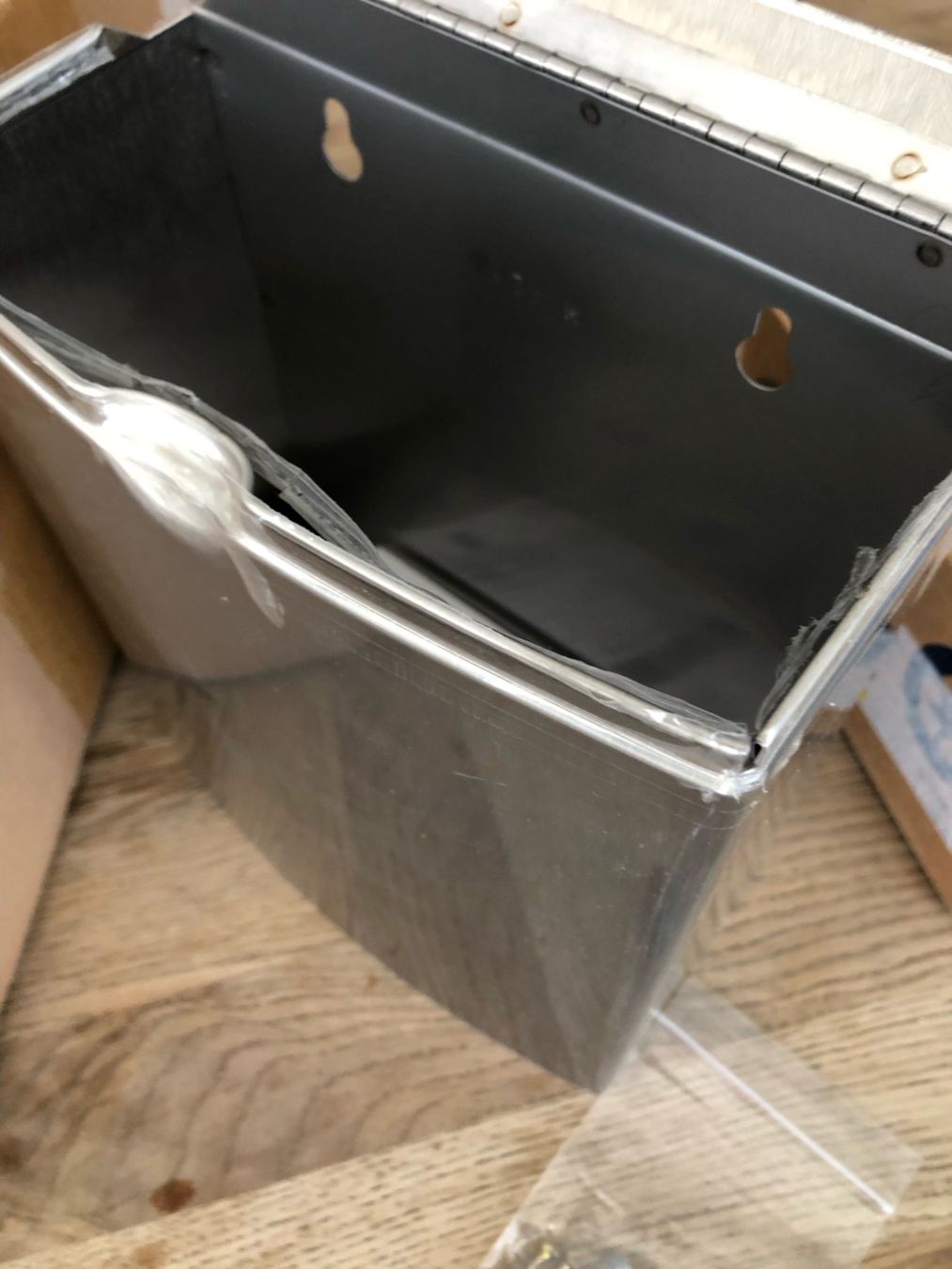 Abfalleimer: Edelstahl Hygiene Abfalleimer 4.5 L – Gebraucht aus Sins von ricabarsi 4
