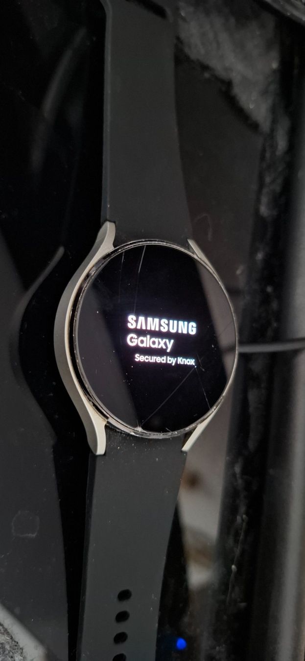 Samsung Smartwatch: Samsung Galaxy Watch 4 44mm – Usato da Obernau venduto da Minu77 1