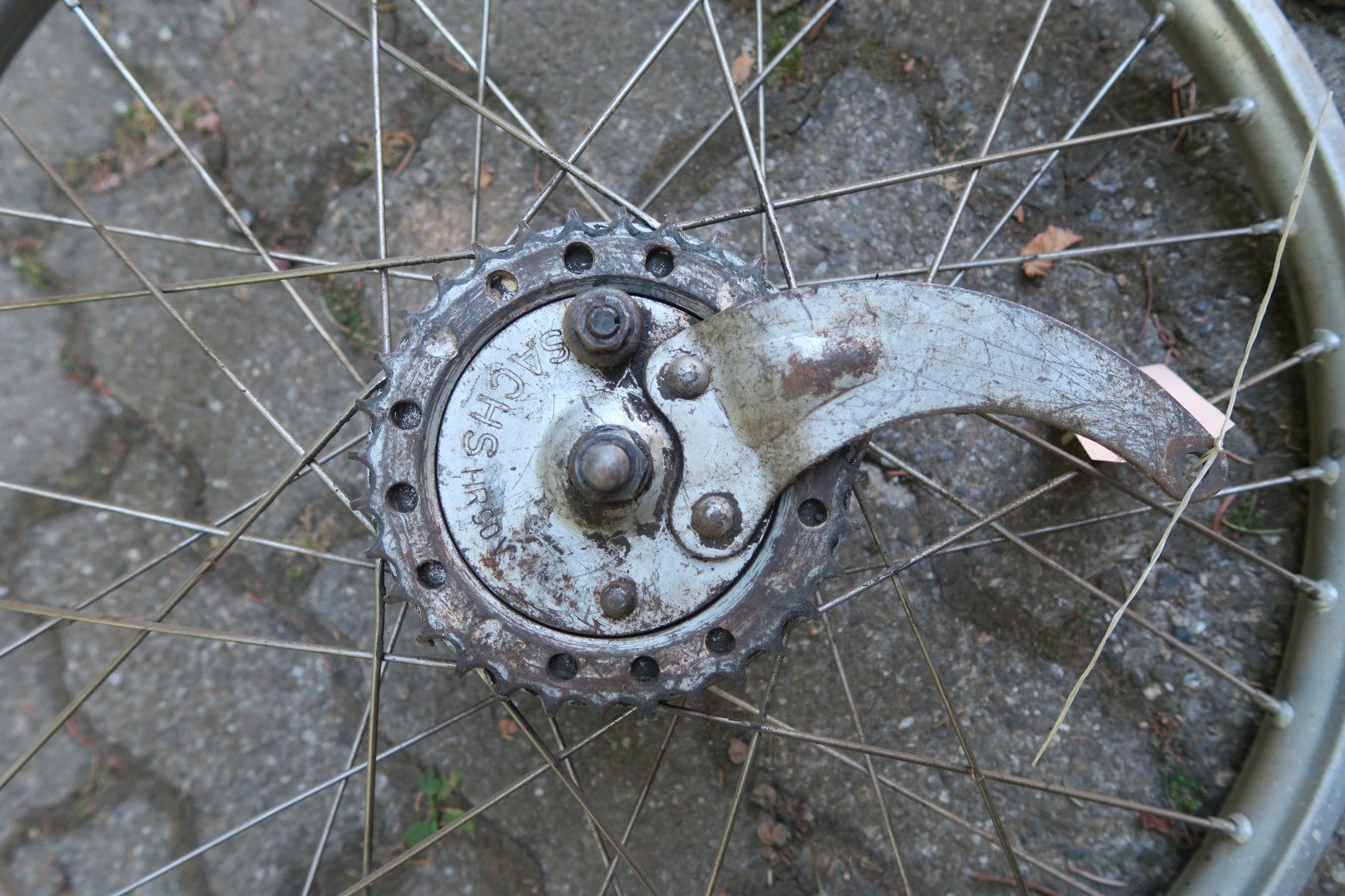 Sachs Parti ricambio per ciclomotori: Mofa / Töffli Sachs 502 503 ? Hinterrad – Usato da Heimberg venduto da Heimberg2010 1