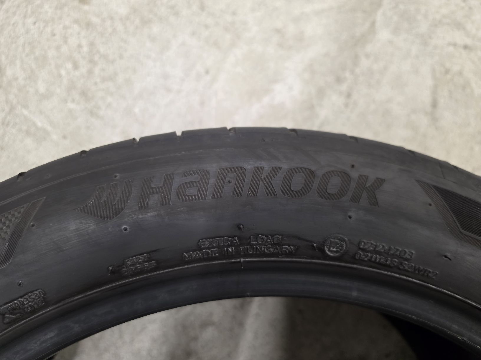 Hankook Pneumatici & Ruote complete: 245/45R19 – Usato da pratteln venduto da fir_nhg5 1