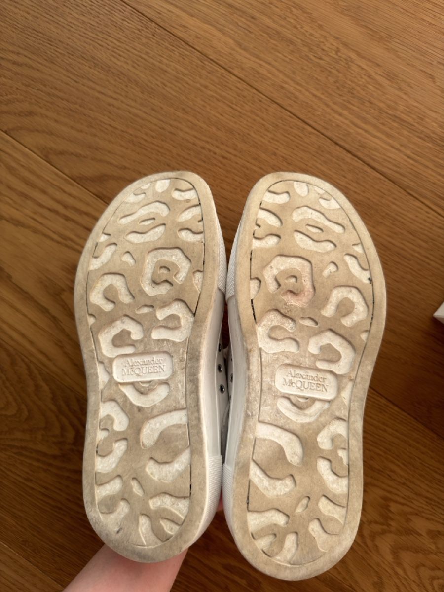 Alexander Mcqueen Damenschuhe: Alexander McQueen – Gebraucht aus Altdorf UR von jen_c55l 5