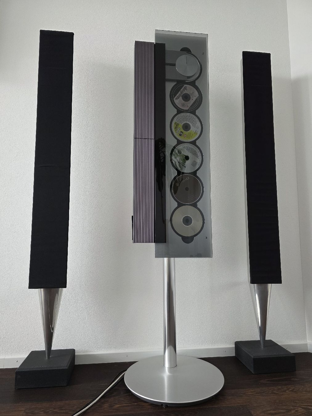BANG & OLUFSEN Beosound 9000 Installation + Beolab 8000 Haut-Parleur
