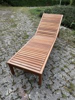4 Gartenliegen FSC- Holz mit Rollen, gebraucht