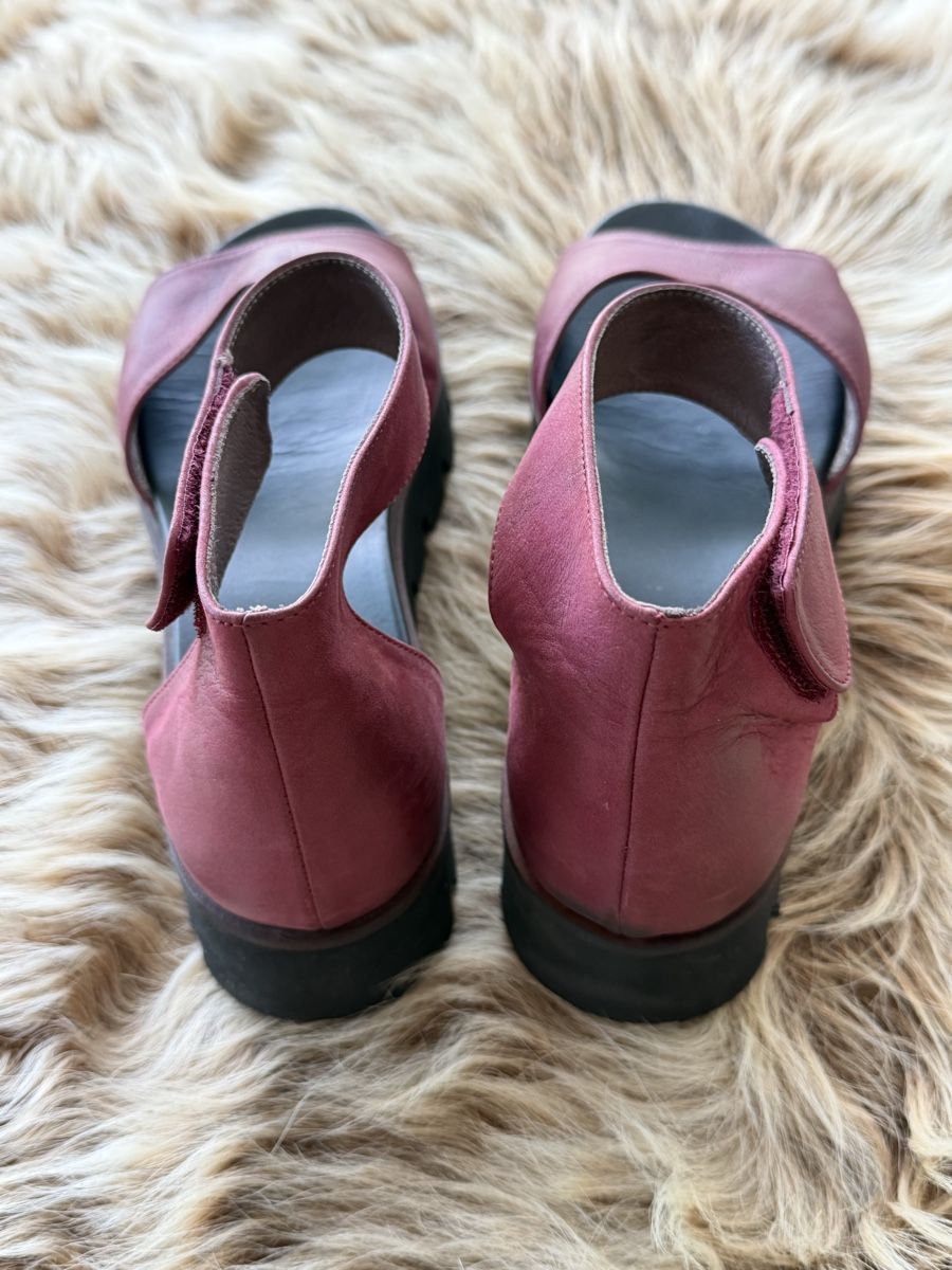 Lofina Scarpe da donna: Lofina Sandalen 40.5 – Usato da Reigoldswil venduto da MerlinsMorgane 2