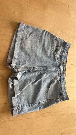 Jeansshorts Damen hellblau Grösse 30 Zustand gut