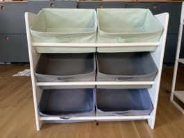 Kleines Aufbewahrungsmöbel Kinderzimmer