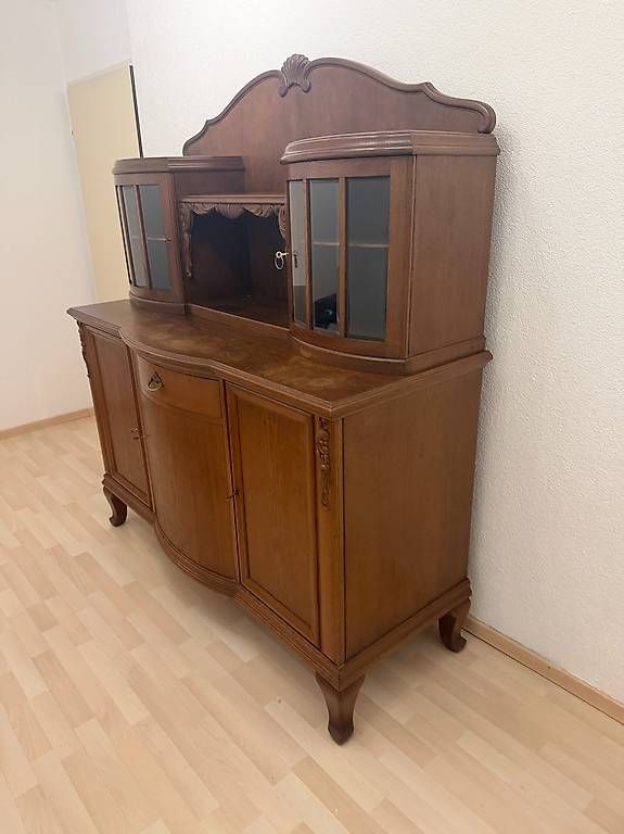 Armadi: Wohnzimmerschrank – Usato da Mönchaltorf venduto da fathomless3 1