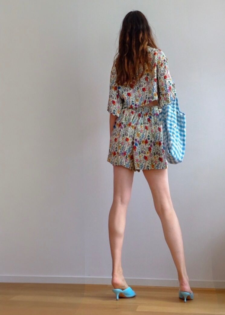 Topshop Tute: cooler kurzer Jumpsuit von TOPSHOP – Usato da Jona venduto da vanessasupermarket20 4