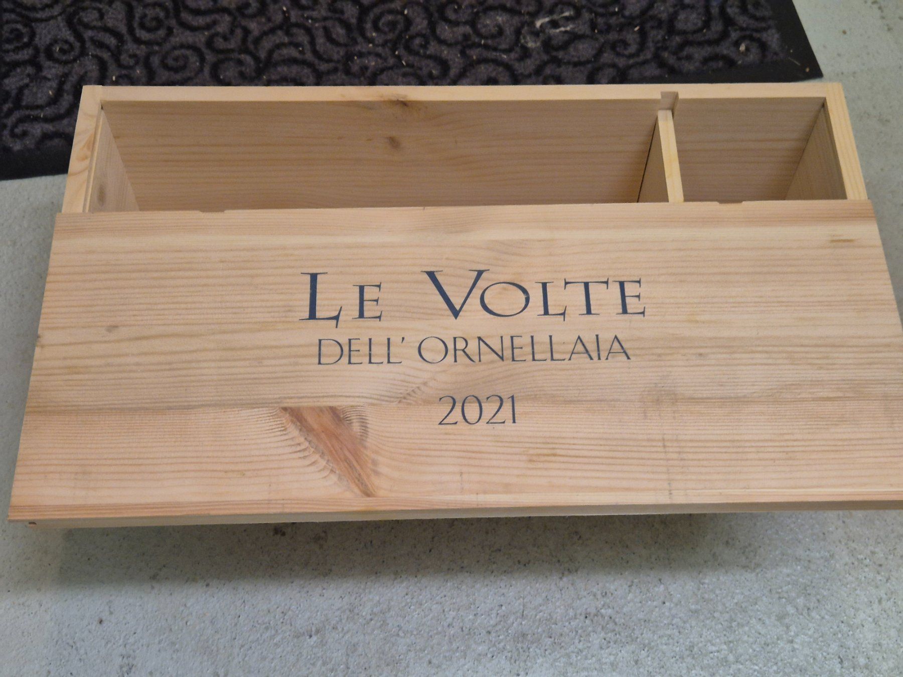 Sonstiges: Weinkiste 1er mit Schiebedeckel 40.5x16.5x16cm – Gebraucht aus Bowil von Basima