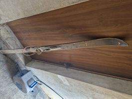 1 paar alte Holzski für Deko oder zum aufbereiten