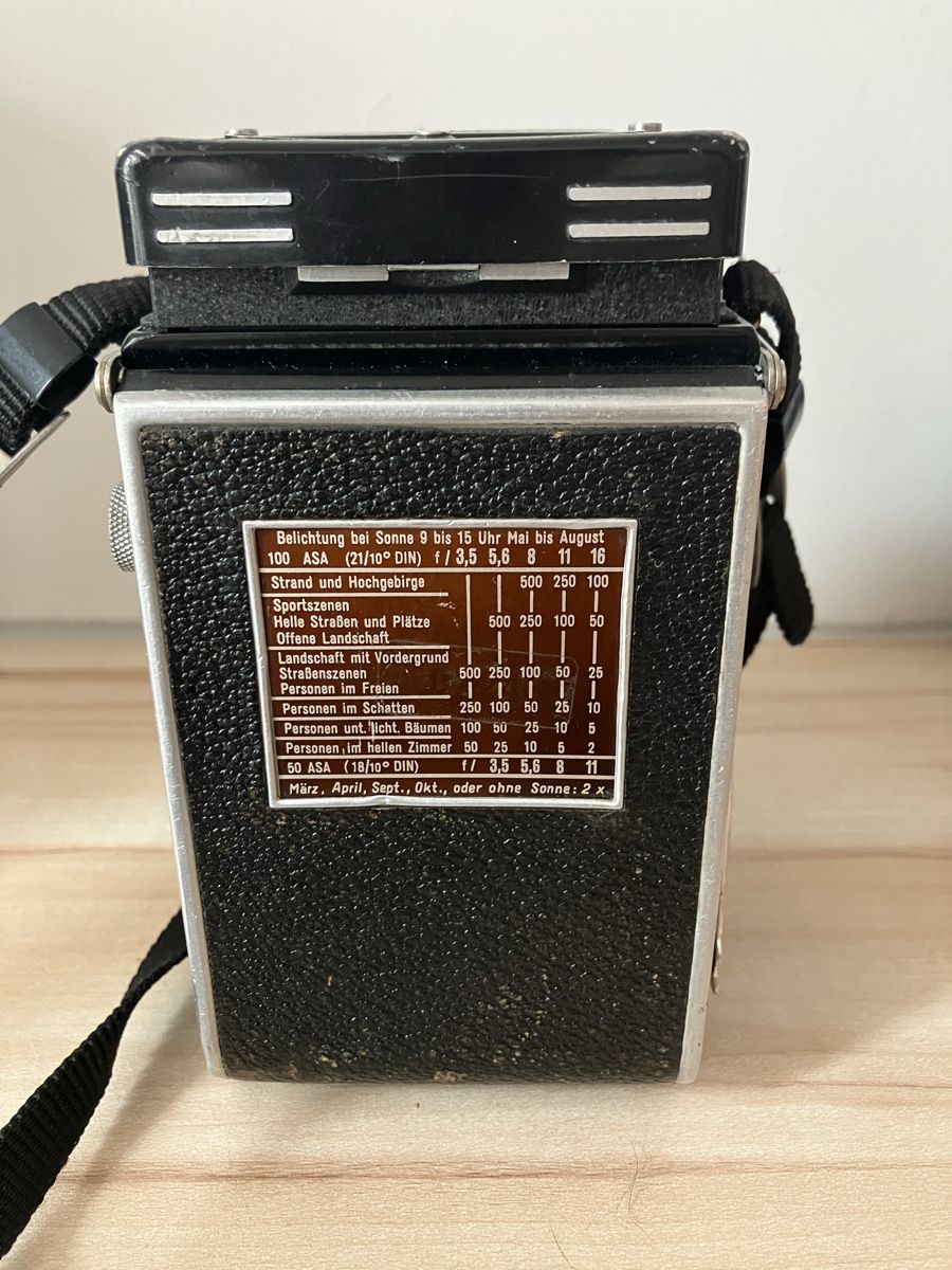 Rollei Kamera: Rolleiflex Kamera – Gebraucht aus Basel von sshhaahheedd 2