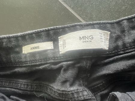 Schwarze Mango Jeans, Gr. 32,
