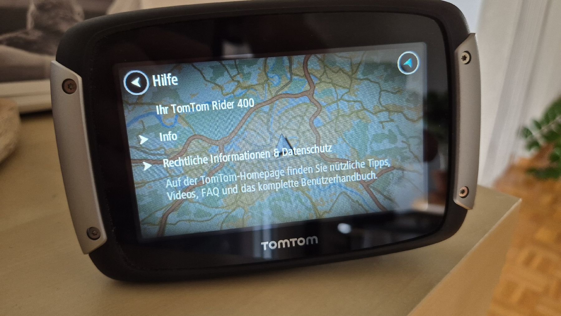 Tomtom Navigationsgeräte: Tom Tom Rider 400 – Gebraucht aus Bülach von Sacro