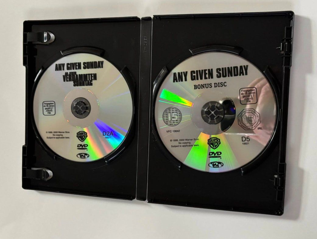 Alle DVDs: An jedem verdammten Sonntag  DVD – Gebraucht aus lupfig von maniacs666 1