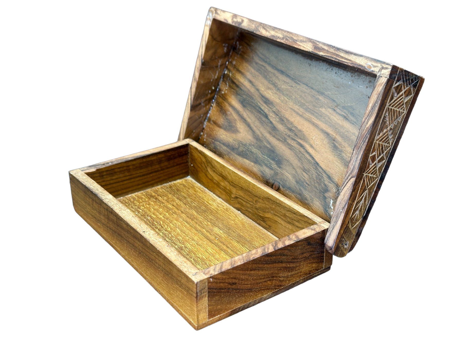Altri Prodotti per fumatori: Superbe ancienne boîte à cigarettes en bois sculpté – Usato da Morges venduto da vintiques 7