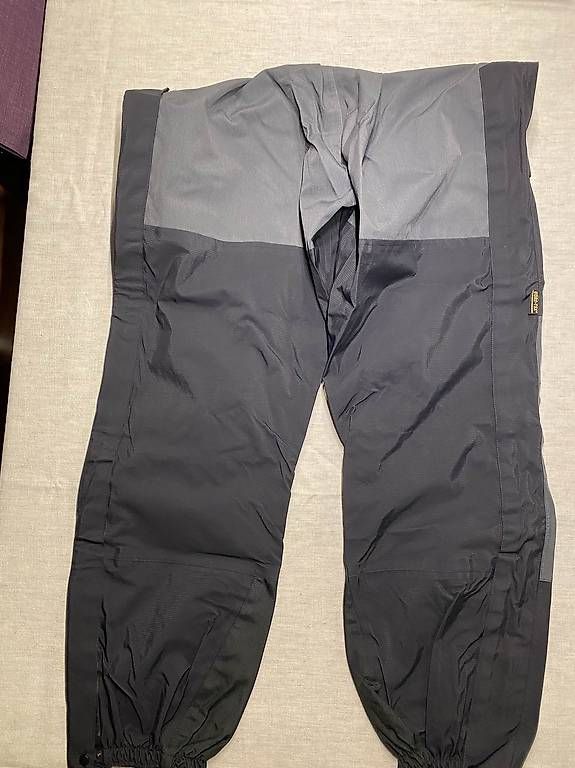 Pantaloni: Latzhose Moonstone Gore-Tex Grösse 54/56 – Usato da Freidorf TG venduto da joanmo 4