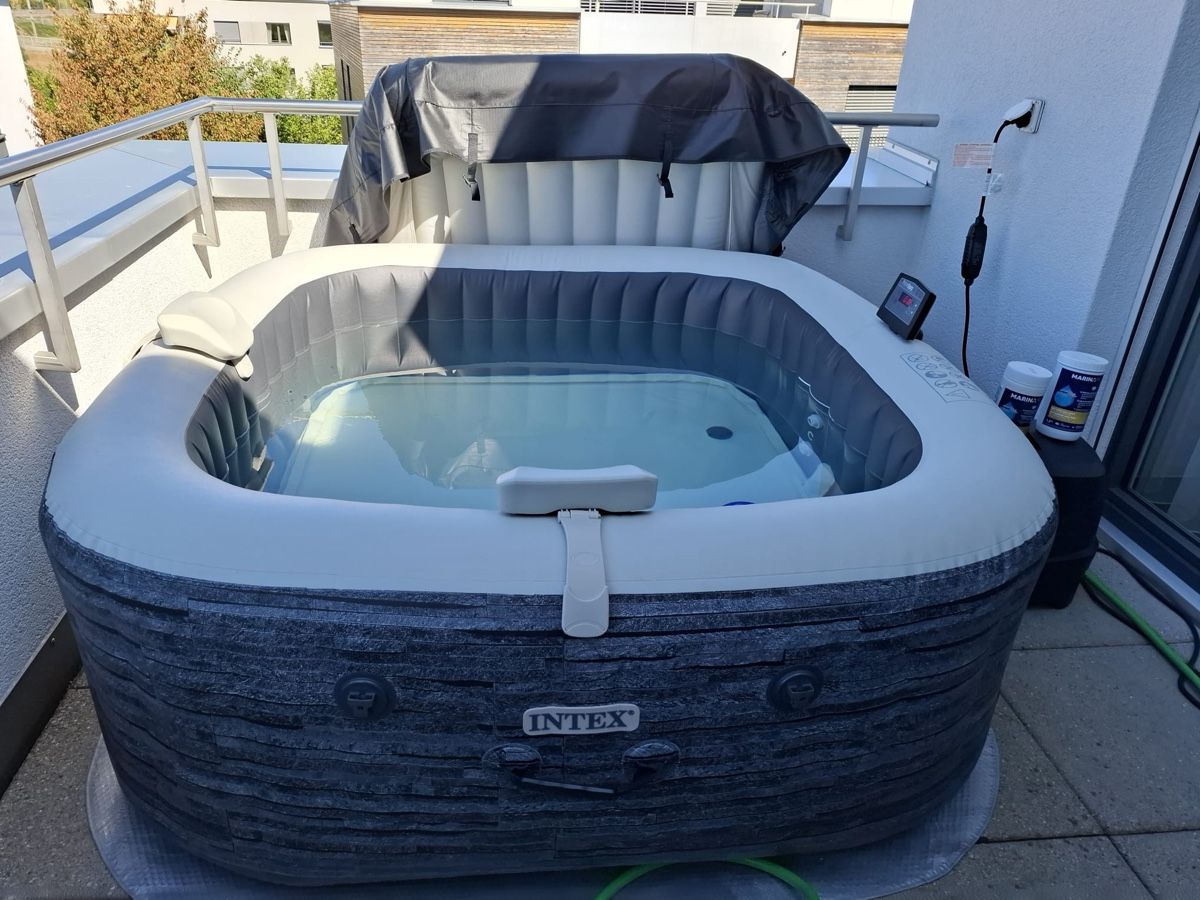 Intex Piscine: Sprudel Spa – Nuovo (secondo la descrizione) da Aadorf venduto da Venedig2 1