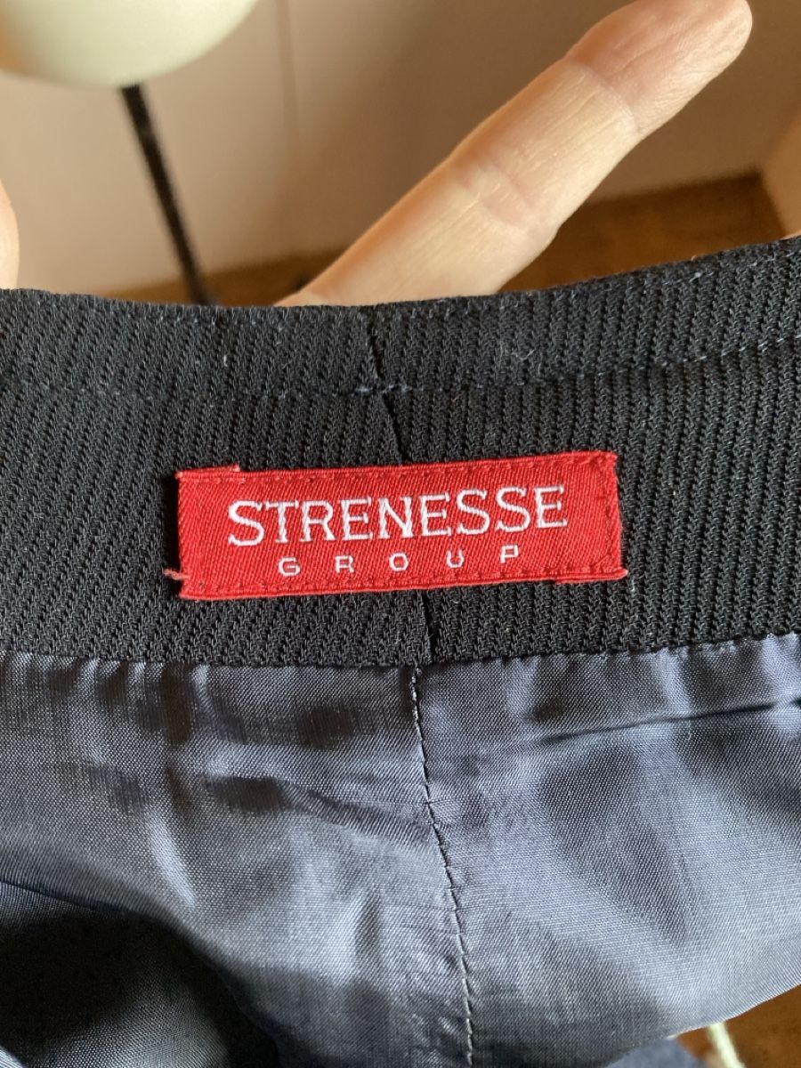 Strenesse Gonne: Strenesse Jupe mit Schlitz Gr. 38 – Usato da Wabern venduto da kriigi 2