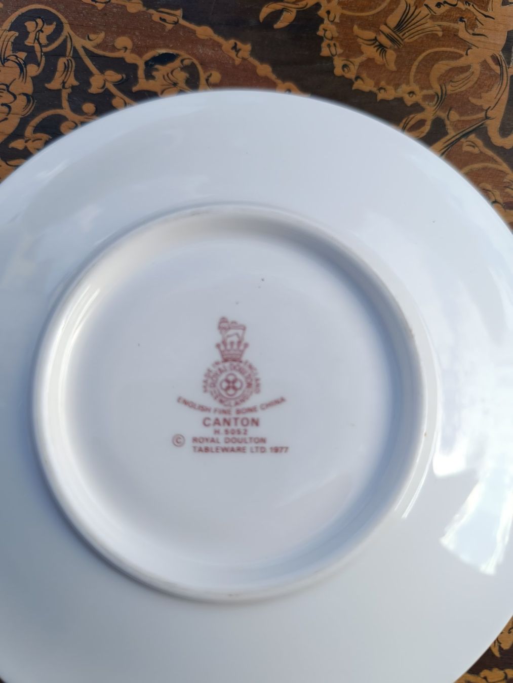 Royal Doulton Tazze: Royal Doulton Teller + 2 tassen – Usato da S. Antonino venduto da sab_z5qw 2