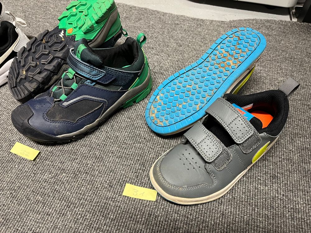 4 Paar Kinder Turnschuhe Nike, Puma 31/32 | Kaufen auf Ricardo