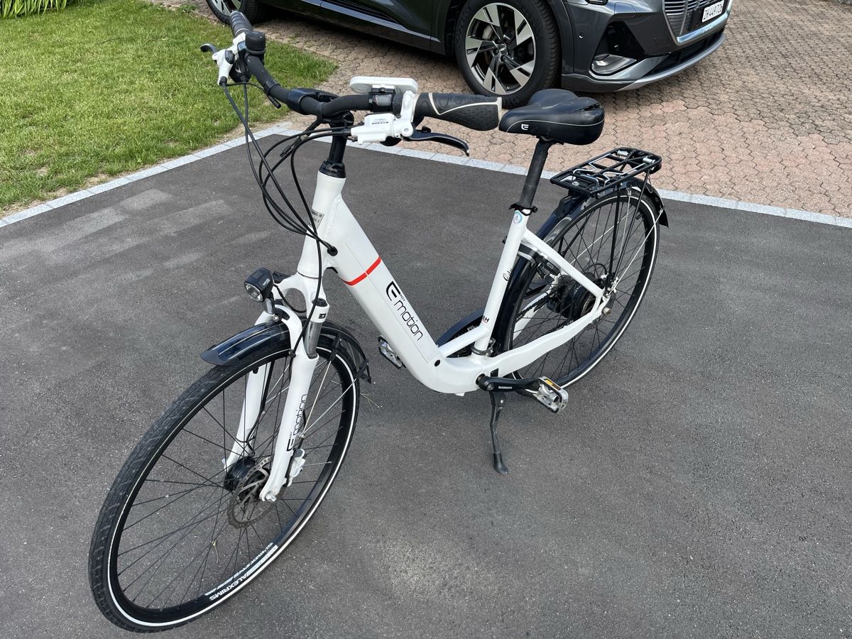 Biciclette: E-Bike weiss – Usato da Gutenswil venduto da HMrank 3