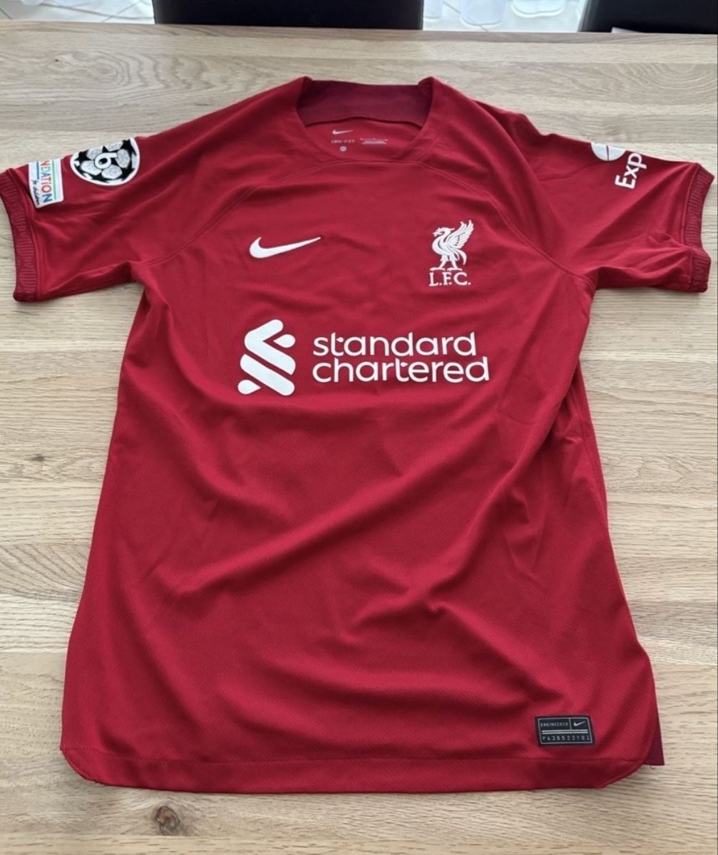 Canottiere & Pantaloni: FC Liverpool Alexander Arndold #66 – Usato da Basel venduto da kleinerprinz 1