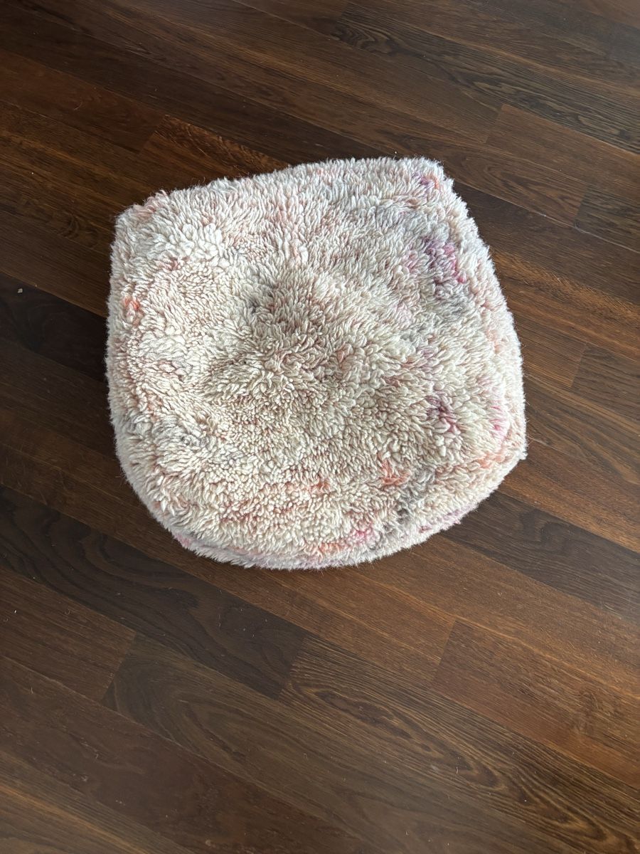 H&M Cuscini: Pouf Sitzsack Sitzkissen H&M Home – Usato da Zürich venduto da kleinervogel 5