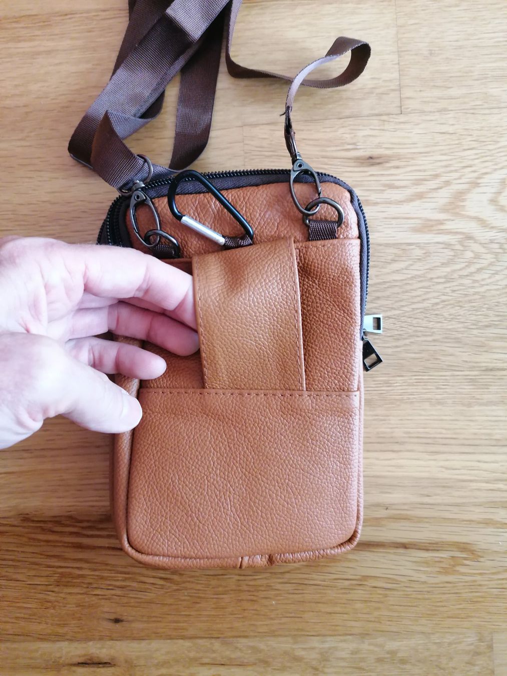 Taschen: Echtleder Umhänge-Gürteltasche Neu – Neu und originalverpackt aus Muri AG von goodmood17 7
