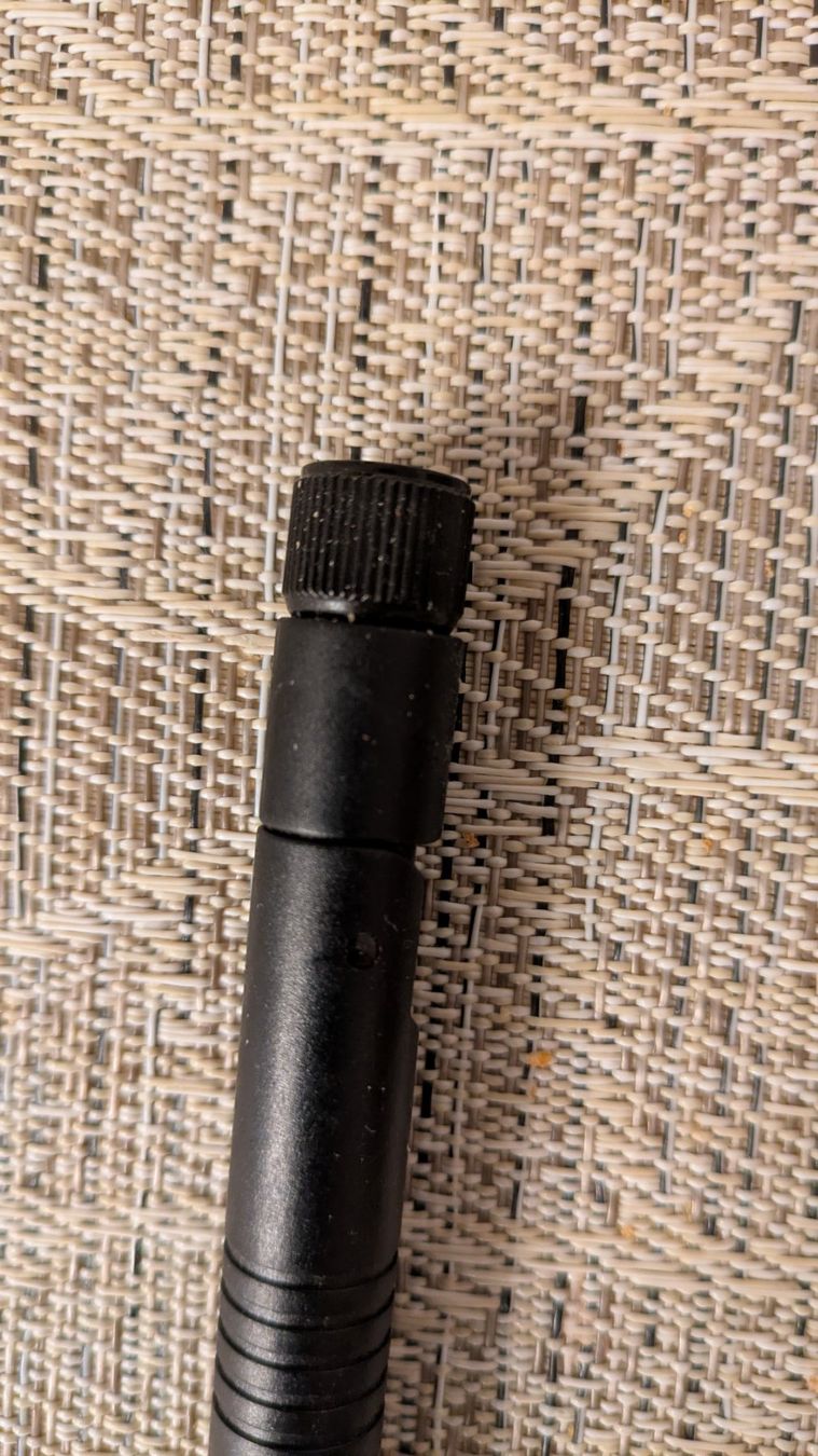 Radiocomunicazione: Antenne pour routeur – Usato da Apples venduto da lverschu 3