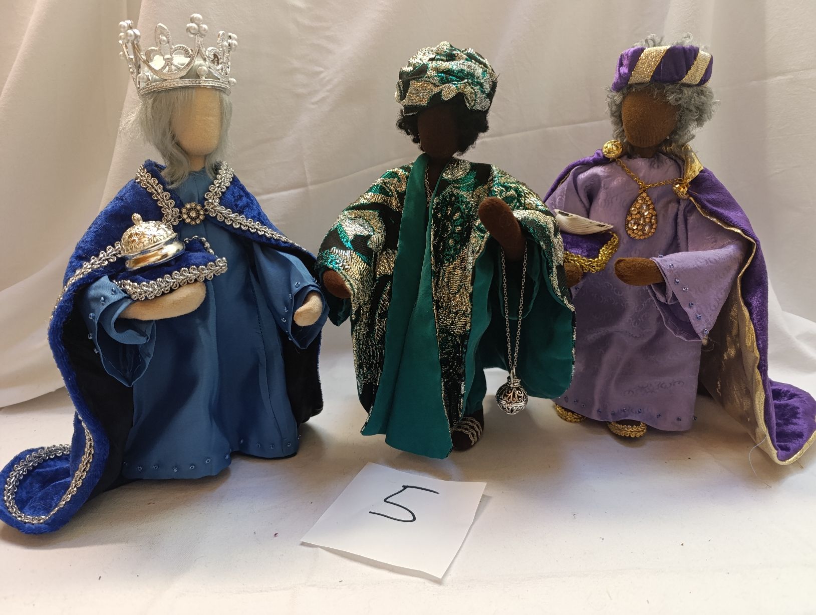 Statuette: Schwarzenberger Krippenfiguren 3 Könige  – Nuovo (secondo la descrizione) da Oberarth venduto da sil_9dfs 1