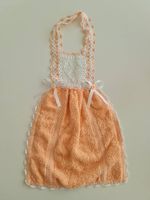 gehäkeltes Handtuch mit Anhänger/ Spitzen/ Bordüre
