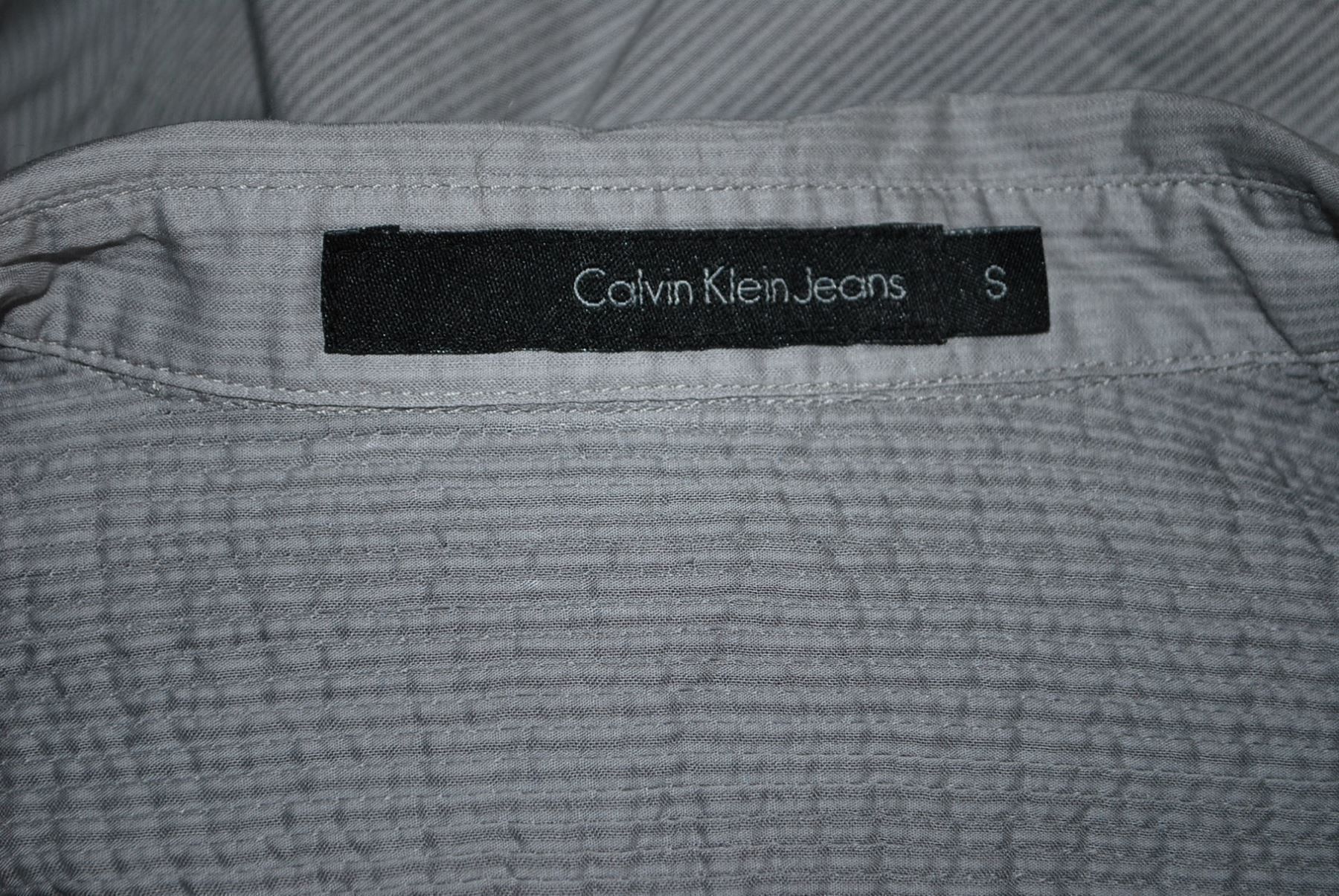 Calvin Klein Blusen: Blouse / Bluse CALVIN KLEIN   Taille/Grosse  S – Gebraucht aus Cossonay-ville von Super-Price-Quality 9