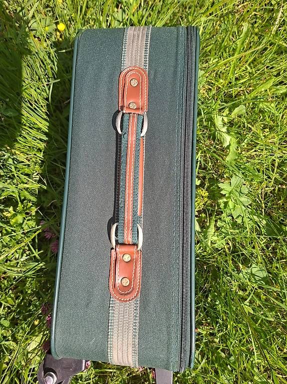 Valigie: Handgepäck-Koffer mit Rollen  gepflegt – Usato da Alt St. Johann venduto da Licht11 4