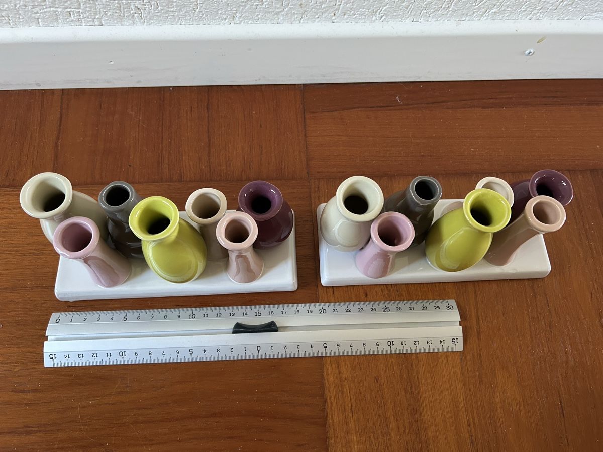 Vasi & Recipienti: 2 Blumenvasen - identisch - farbig - schlicht - modern  – Usato da Riniken venduto da KreativImKopf 1