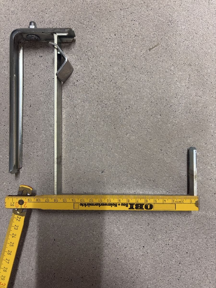 Ferramenta: 4 Metal Balkony planter brackets 19cm – Usato da Wettingen venduto da BAG4478 2