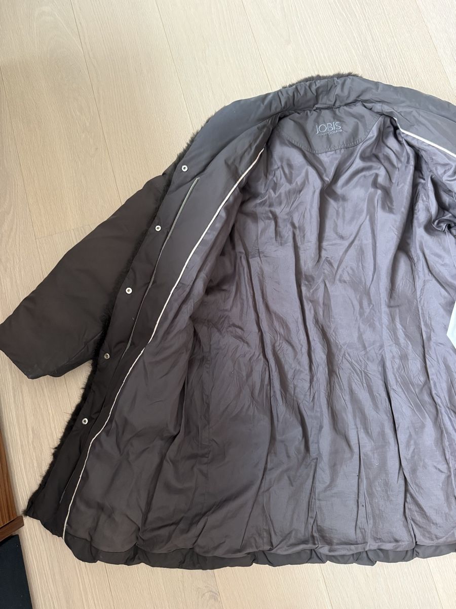 Manteaux: Jobis Daune Winterjacke Grösse 44  – D'occasion à Neuhausen par DELY 3