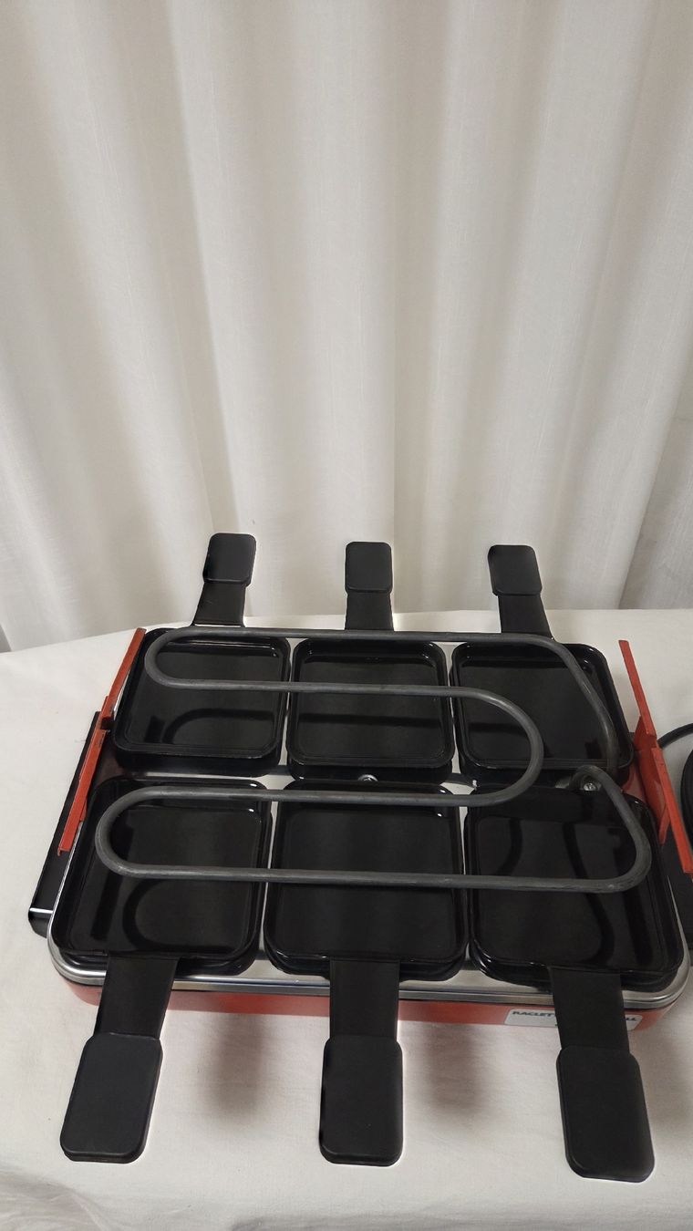 Sigg Elettrodomestici da cucina: Four à raclette sigg  – Usato da Ecublens VD venduto da Moun 2