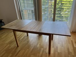 Esstisch ausziehbar, helles Holz - ideal für Familie!