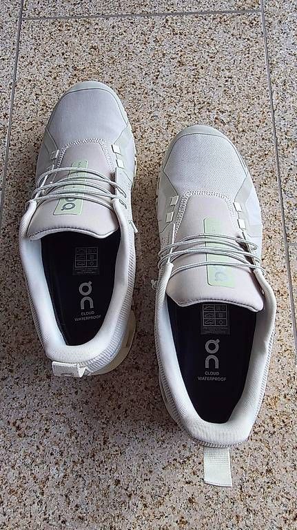 On Scarpe da uomo: On Cloud OnCode  Waterproof Wasserdicht   Gr. 42.5  TOP Zust – Nuovo (secondo la descrizione) da Erlenbach ZH venduto da 2m 4