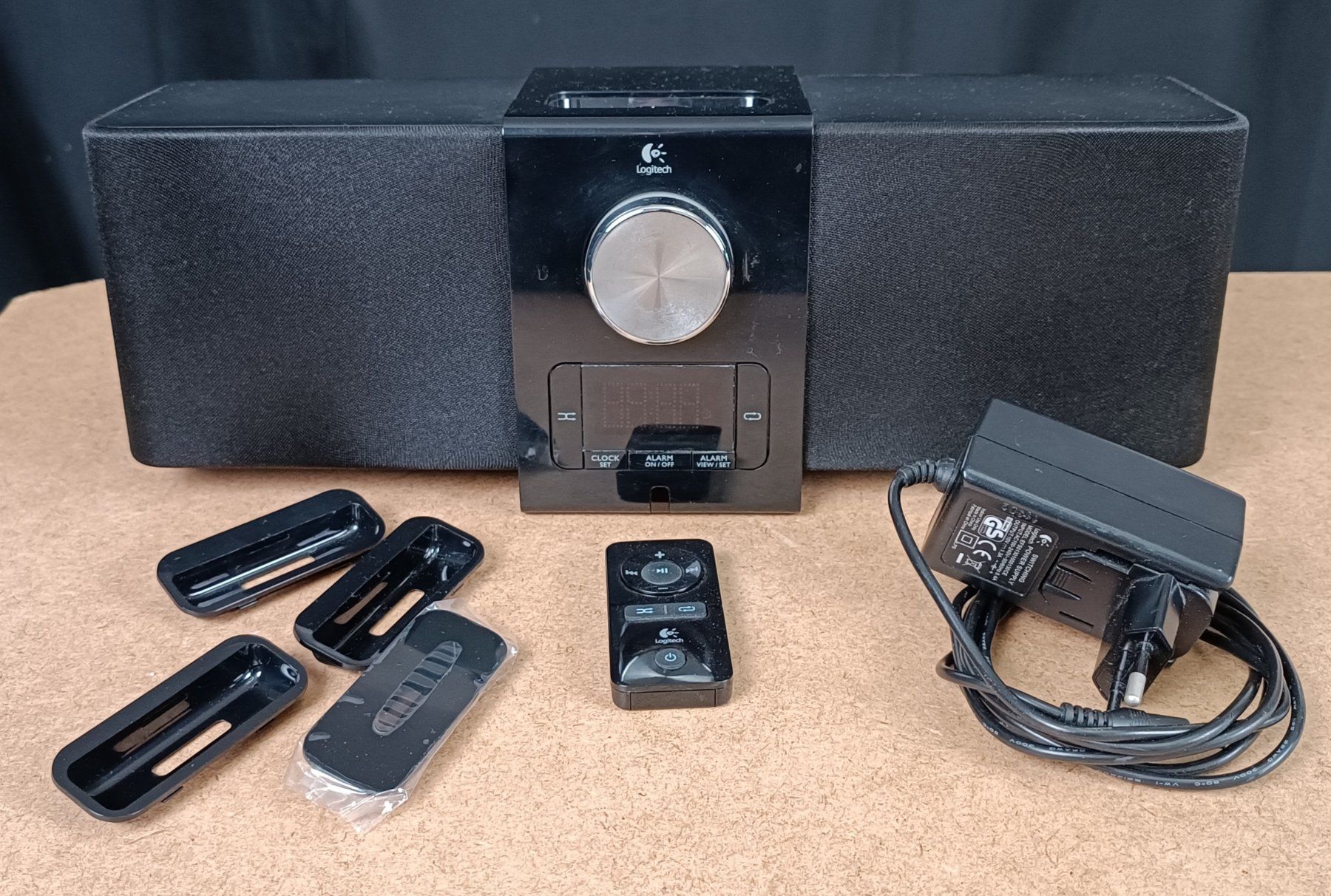 Logitech Casse acustiche: Logitech Pure-Fi Express Plus Lautsprecher - Dockingstation – Usato da Amriswil venduto da italy_killa97