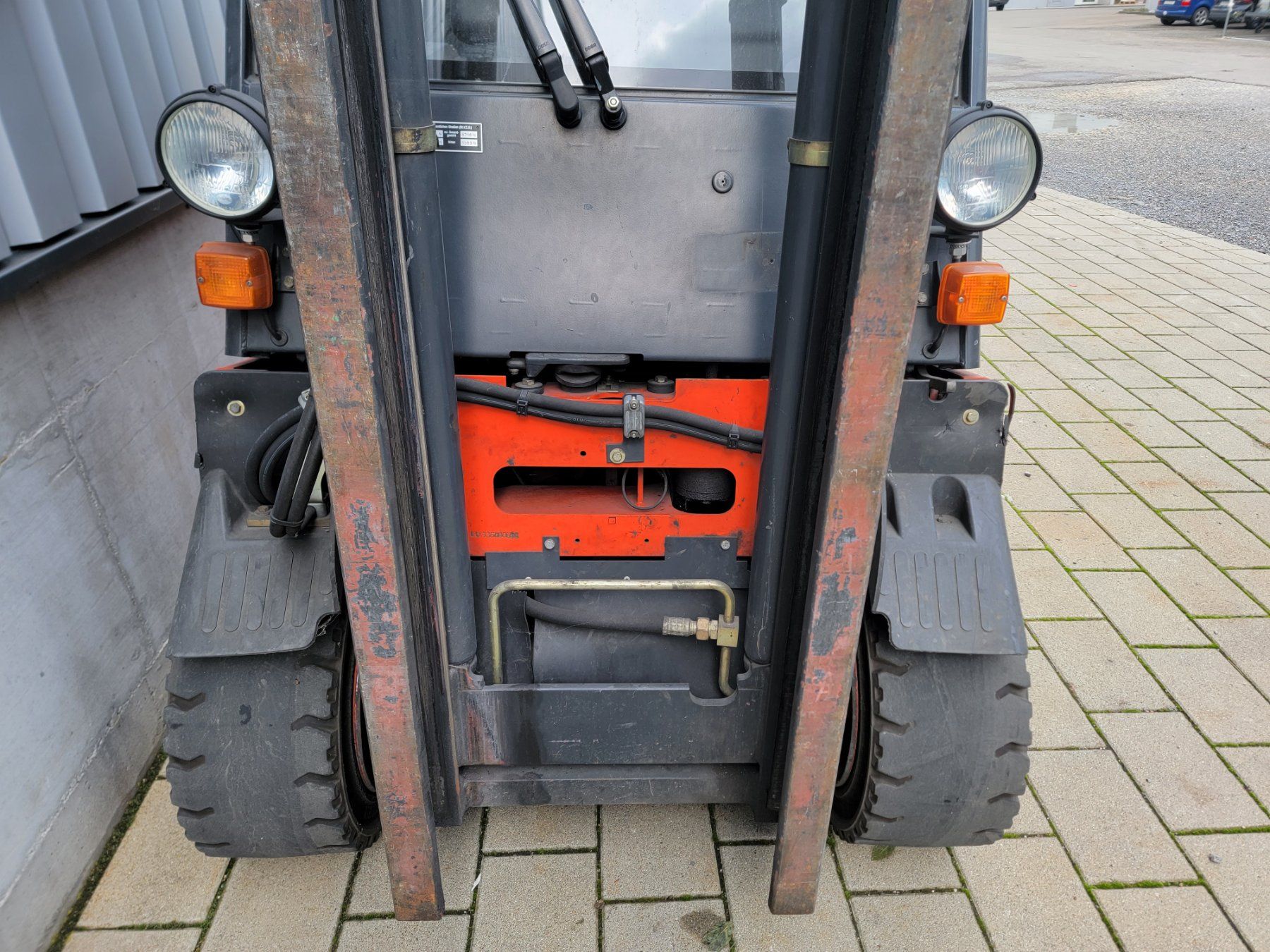 Linde Carrelli elevatori e a forche: Stapler Linde E30 mit Klemmgabel Hub 345cm – Usato da Amriswil venduto da basstempel 3