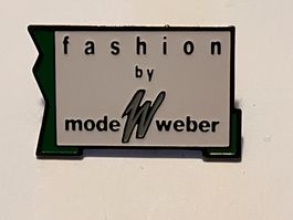 1 Pin Fashion by Mode Weber