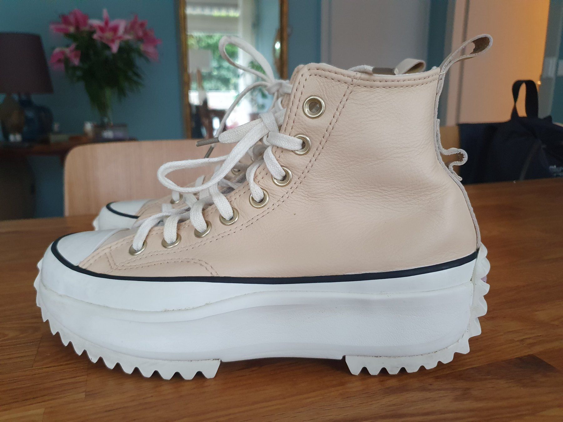 Converse Damenschuhe: Converse Run Star Hike 39 – Gebraucht aus Genève von  1