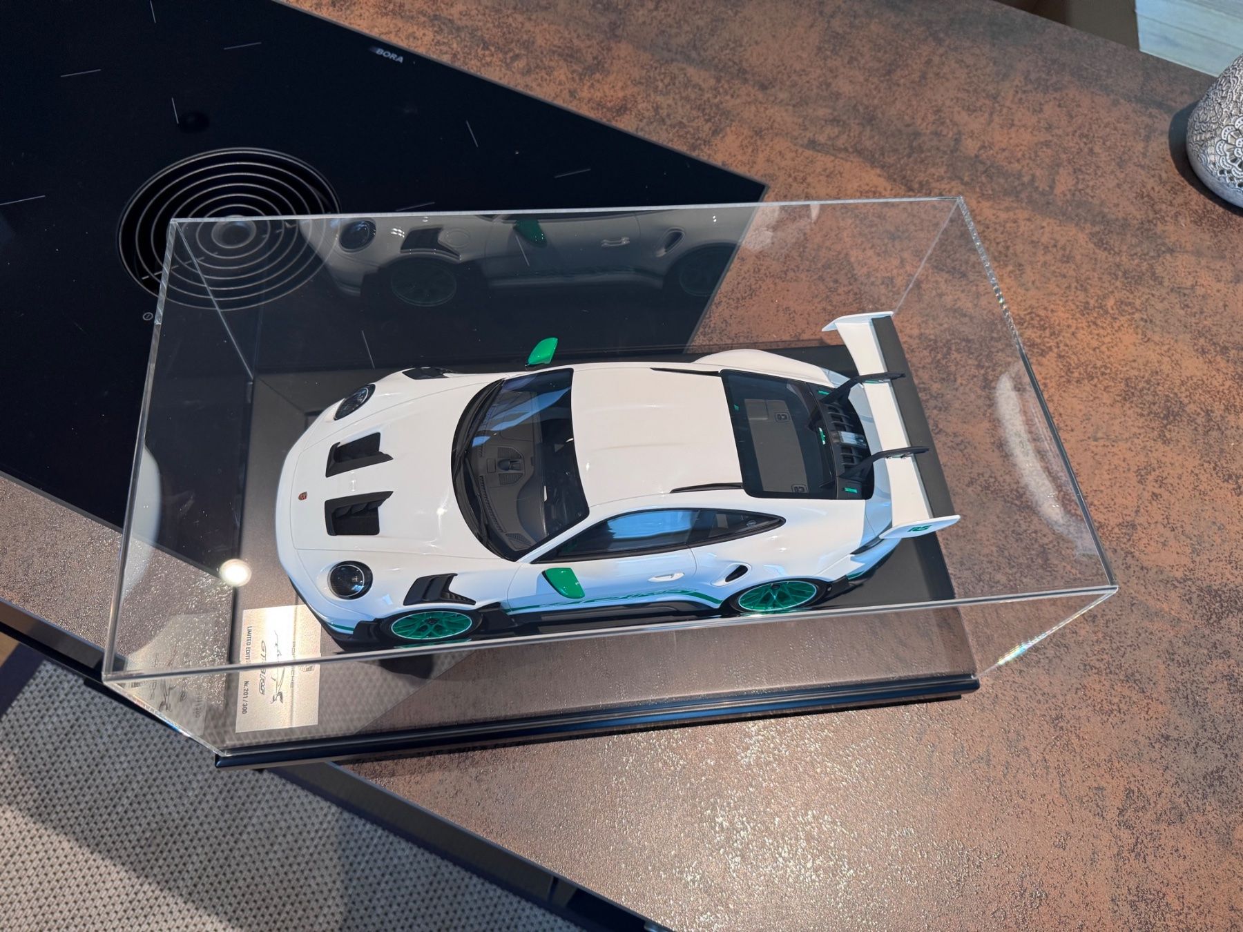 Spark Modellini d'auto: Porsche GT3 RS 1:12 Spark – Nuovo e nell'imballaggio originale da Andwil TG venduto da LBJ1981 4