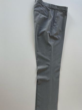 Uniqlo Damenhose 7/8 Länge grau Gr.S neu mit allen Etiketten