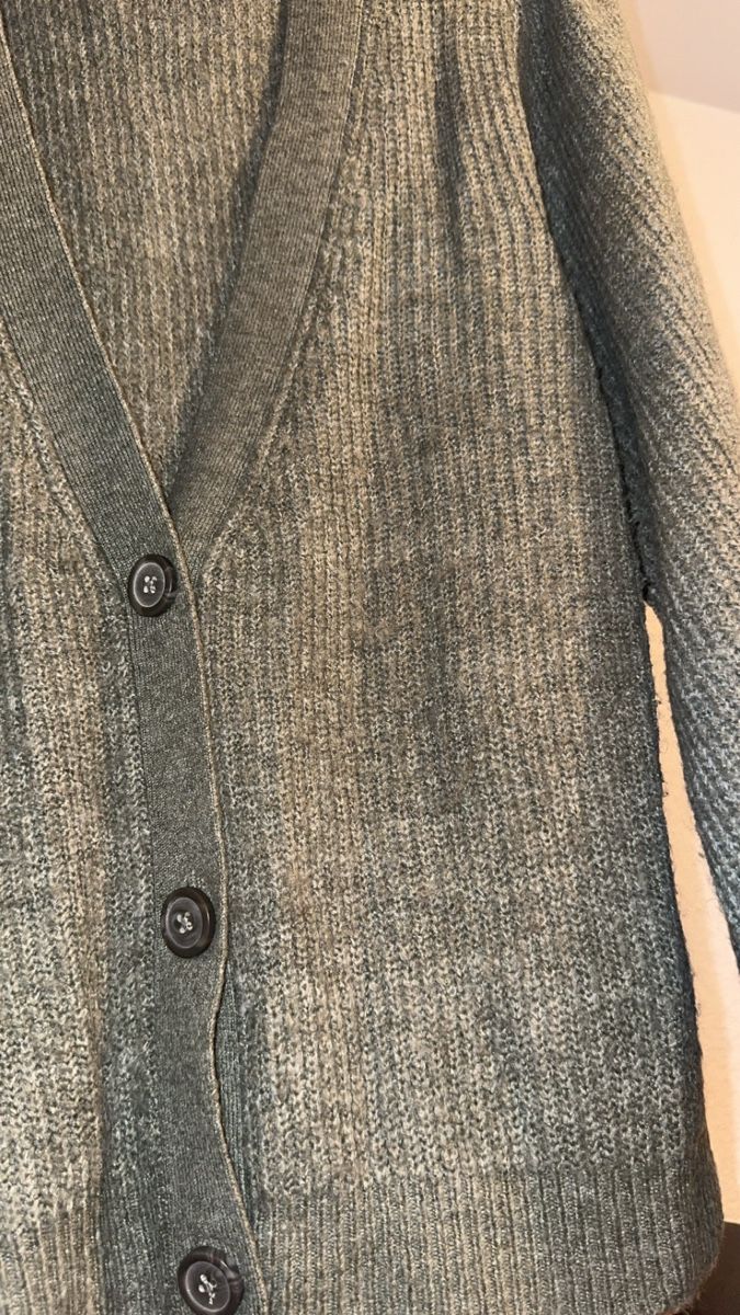 Jacken: Flauschige Strickjacke grün-grau XL – Gebraucht aus Oftringen von tola19 2