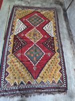 TEPPICH VINTAGE, SCHÖNE FARBEN, SELTEN, HAND GEKNÜPFT, LOCH.