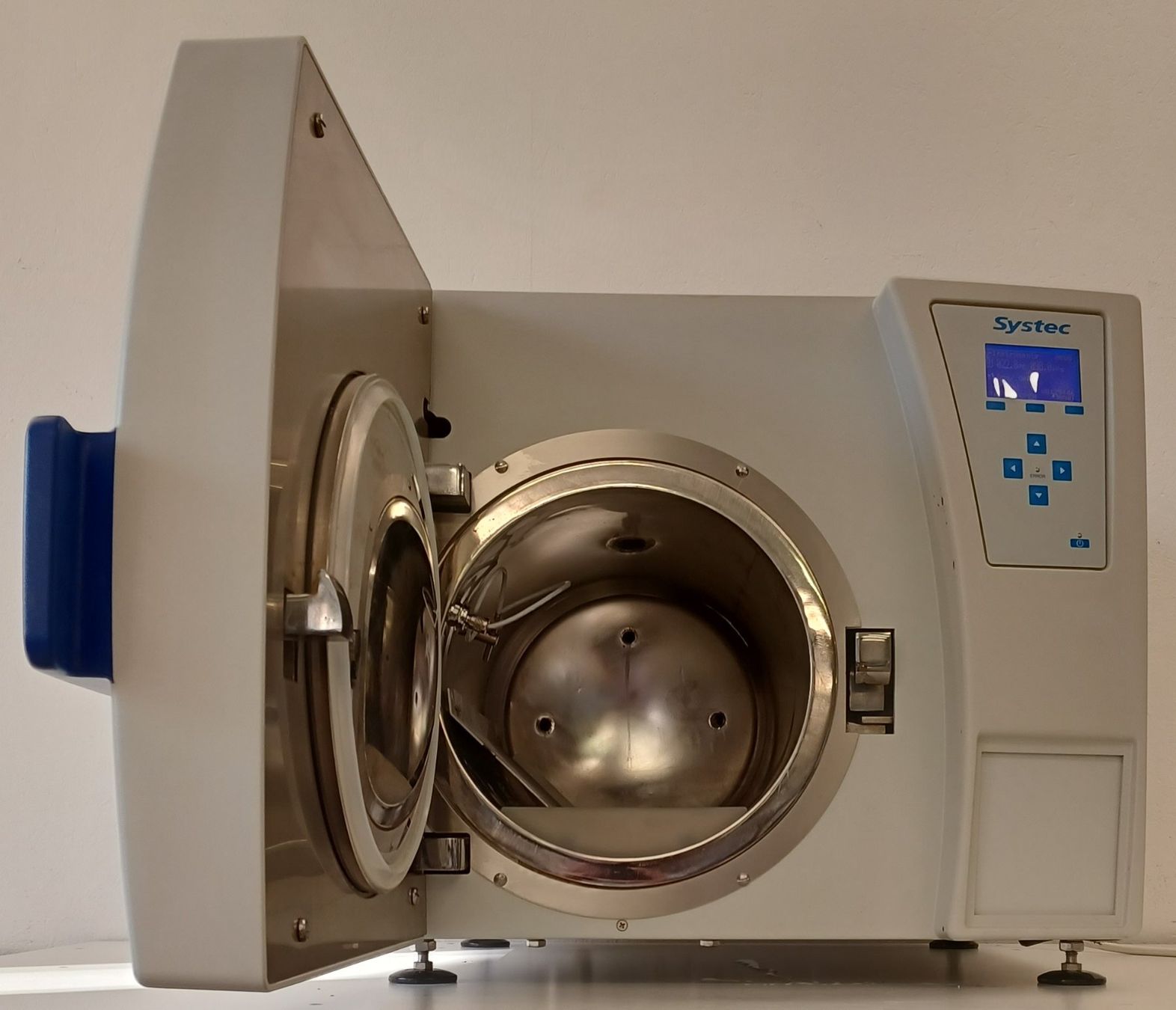 Accessori da laboratorio: Systec DB-23 – Usato da Niederdorf venduto da LeptonAG_Labor 4